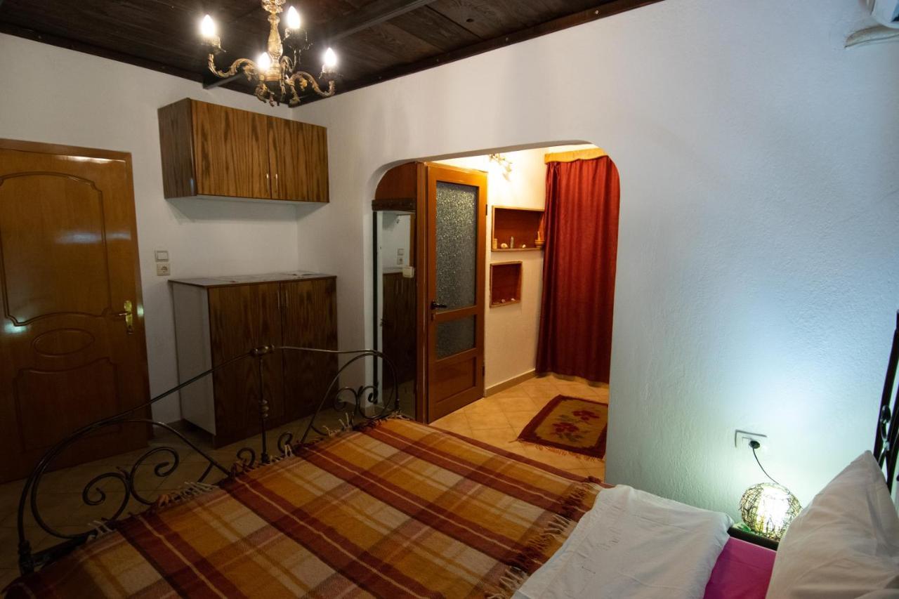 Guesthouse Mele Gjirokastër 외부 사진