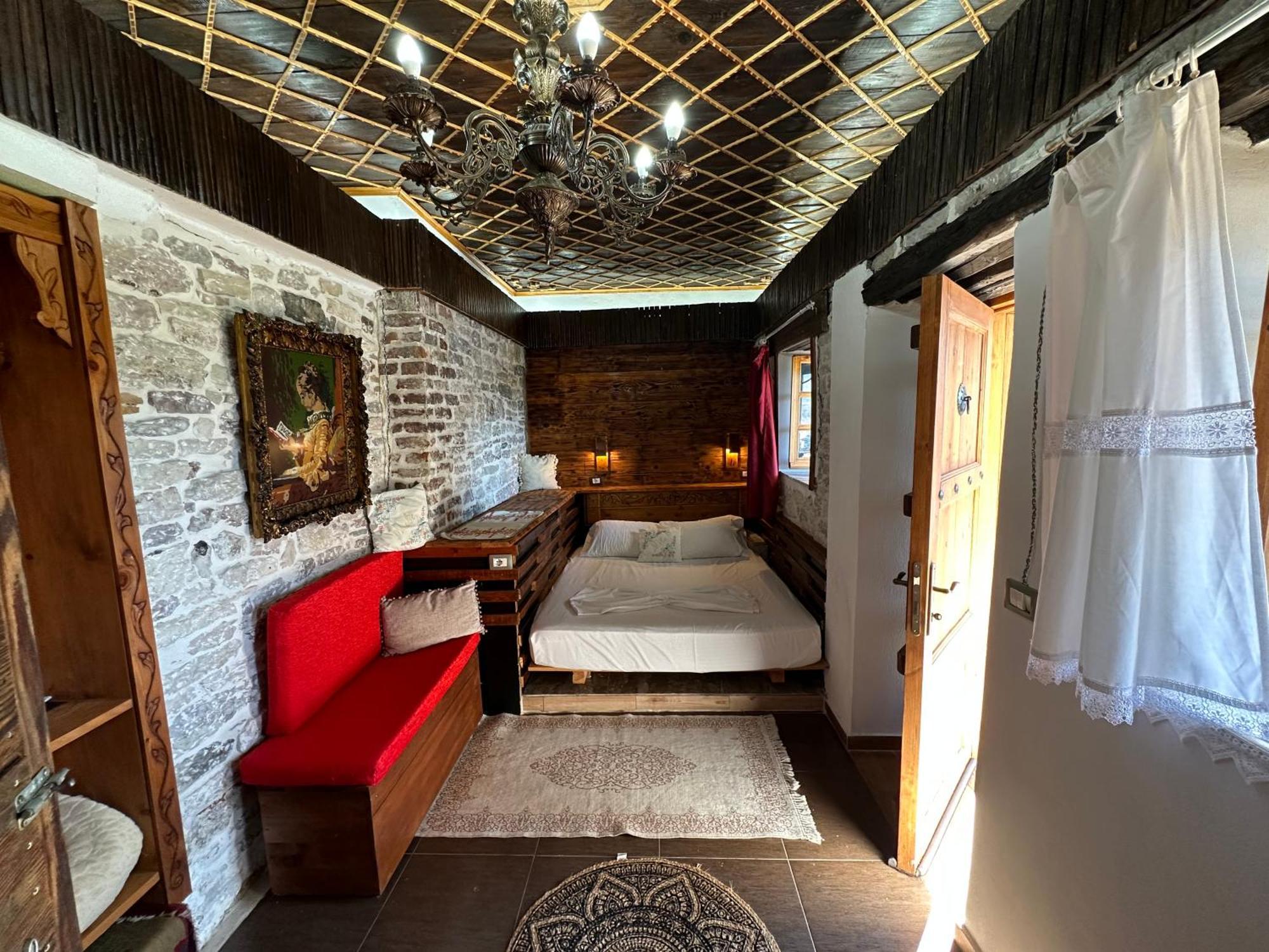 Guesthouse Mele Gjirokastër 외부 사진