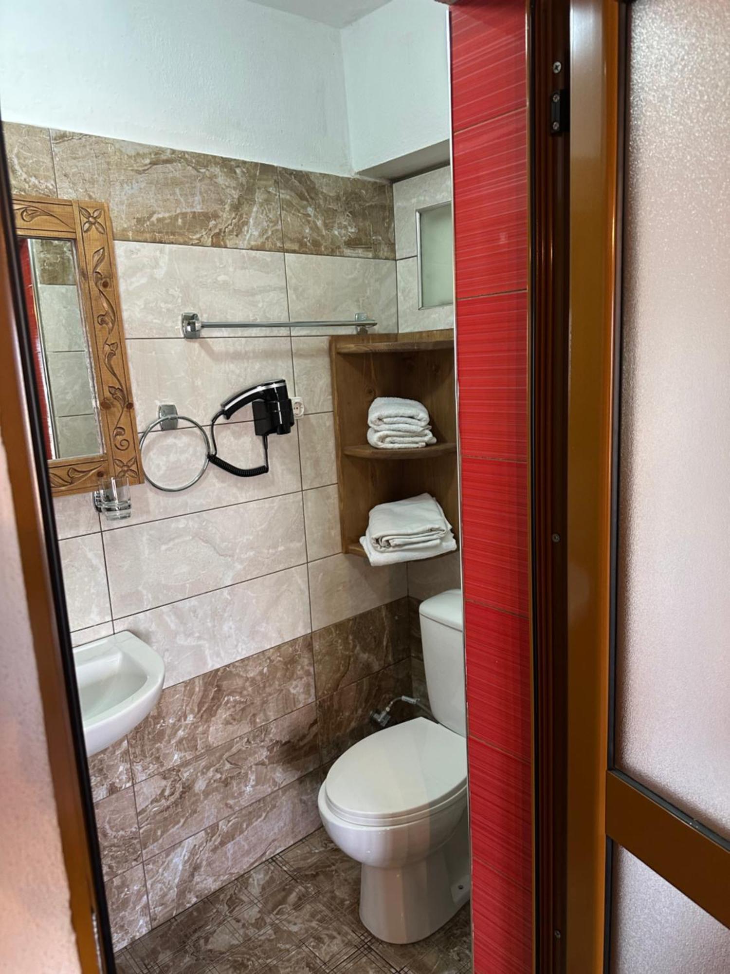 Guesthouse Mele Gjirokastër 외부 사진