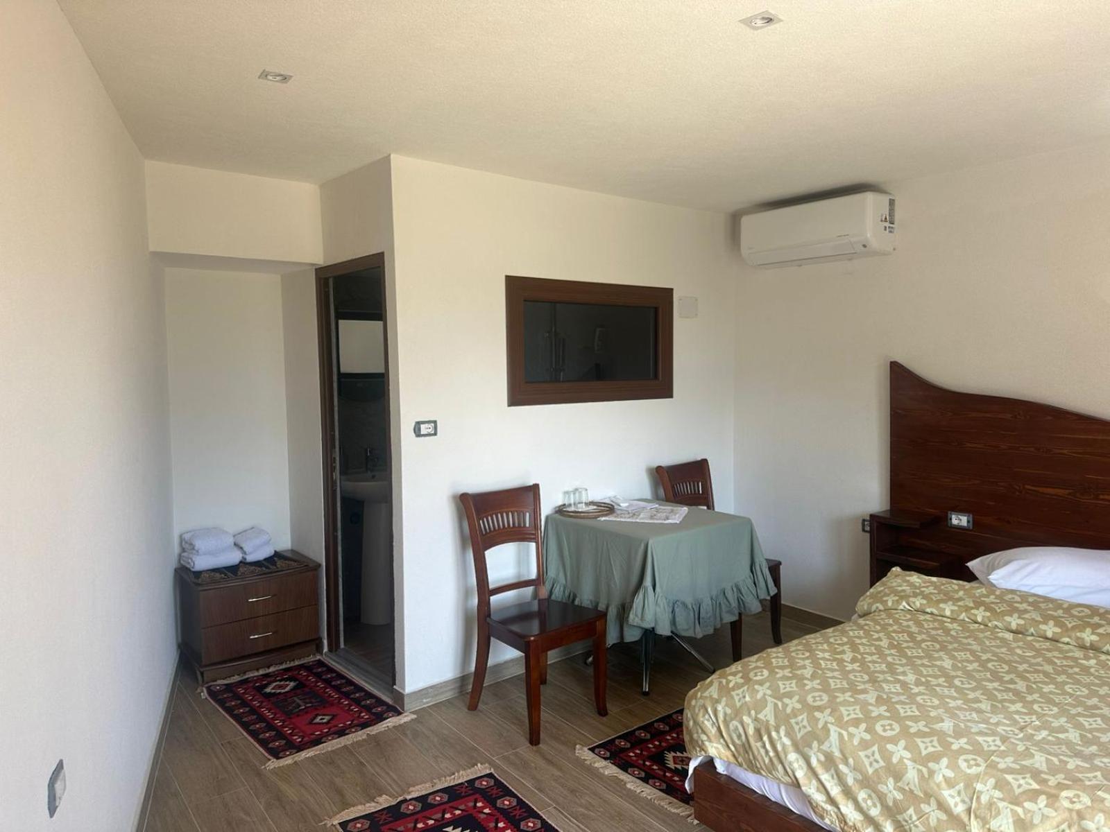 Guesthouse Mele Gjirokastër 외부 사진