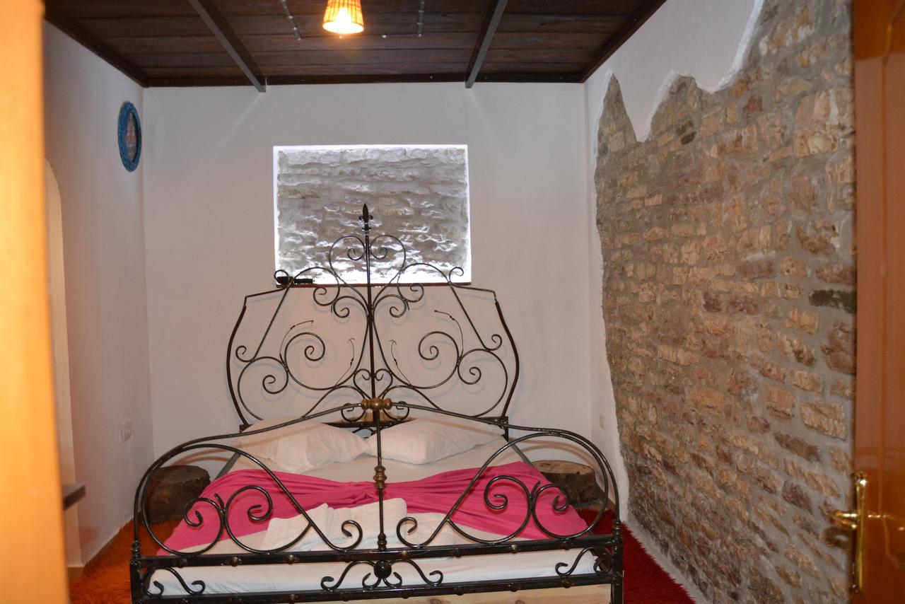 Guesthouse Mele Gjirokastër 외부 사진