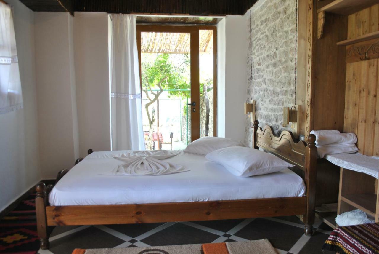 Guesthouse Mele Gjirokastër 외부 사진